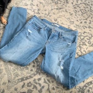 Levis 711 Skinny Jeans
